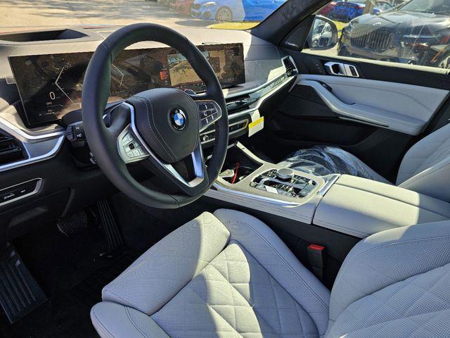 new 2025 BMW X7 car, priced at $93,950