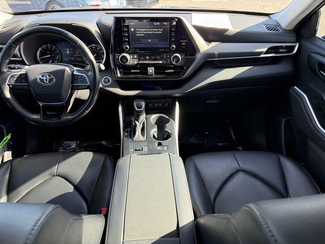 used 2021 Toyota Highlander car, priced at $26,461