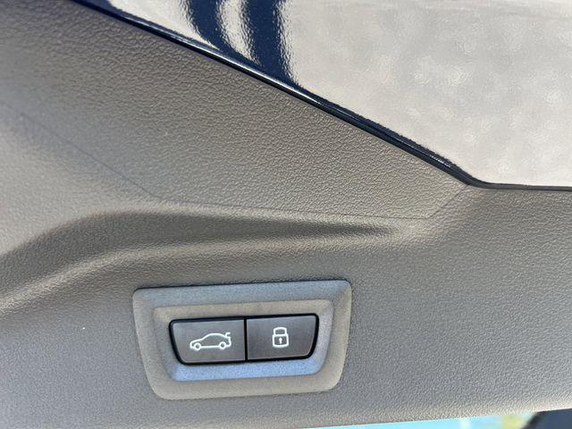 new 2026 BMW X7 car, priced at $104,225