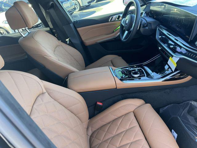 new 2026 BMW X7 car, priced at $104,225