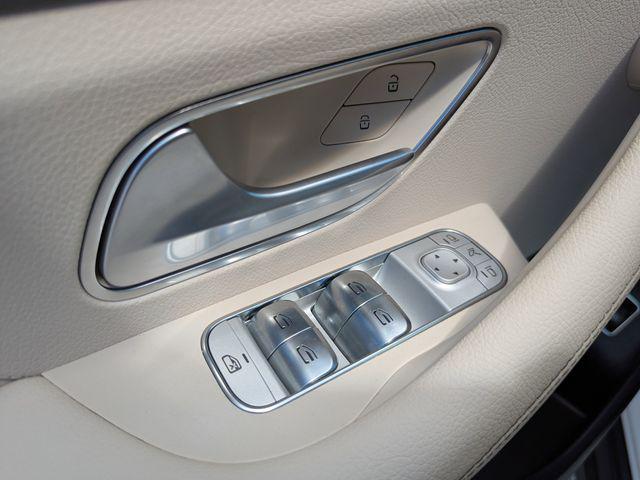 used 2025 Mercedes-Benz GLE 450 car, priced at $65,891