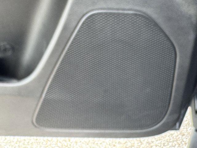 used 2021 Jeep Cherokee car, priced at $18,371
