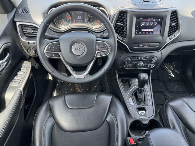 used 2019 Jeep Cherokee car, priced at $15,792