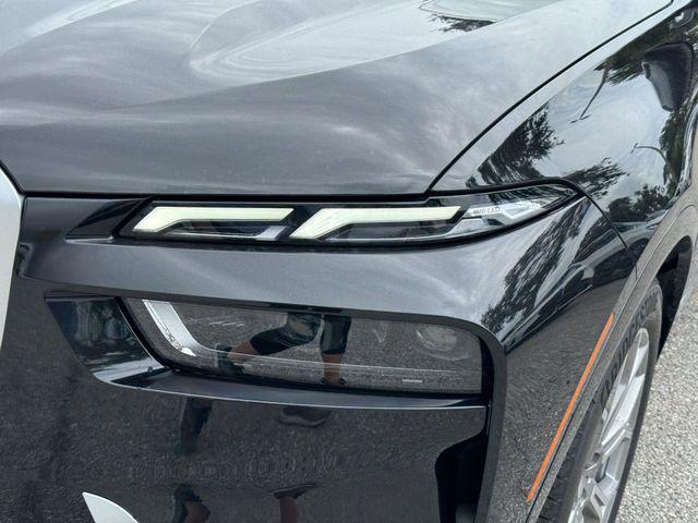 new 2026 BMW X7 car, priced at $93,375