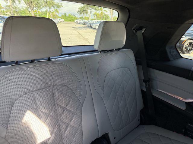 new 2026 BMW X7 car, priced at $89,875