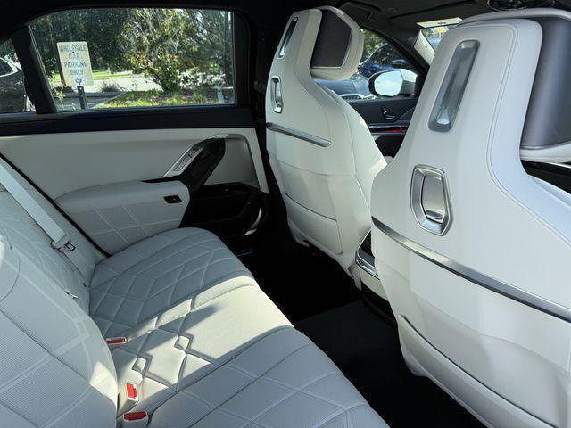 new 2025 BMW 760 car, priced at $131,825