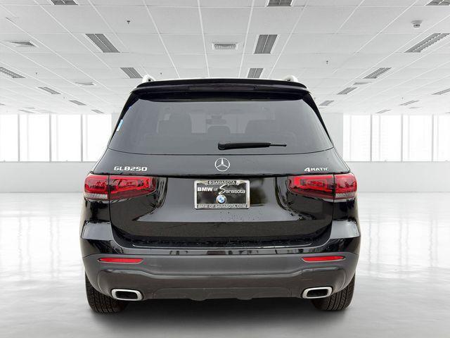 used 2022 Mercedes-Benz GLB 250 car, priced at $32,623