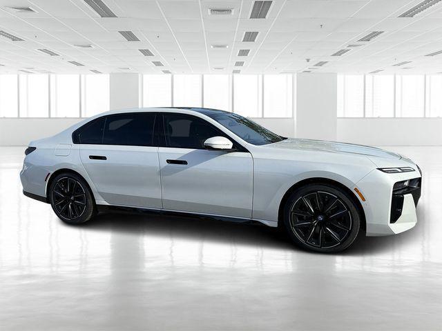 new 2025 BMW 760 car, priced at $132,025