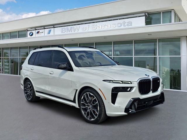 new 2025 BMW X7 car, priced at $113,495