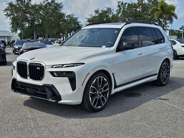 new 2025 BMW X7 car, priced at $113,495