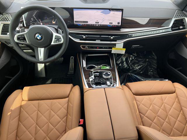 new 2026 BMW X7 car, priced at $106,175