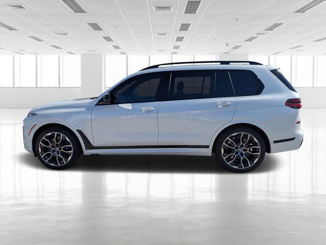 new 2026 BMW X7 car, priced at $124,525