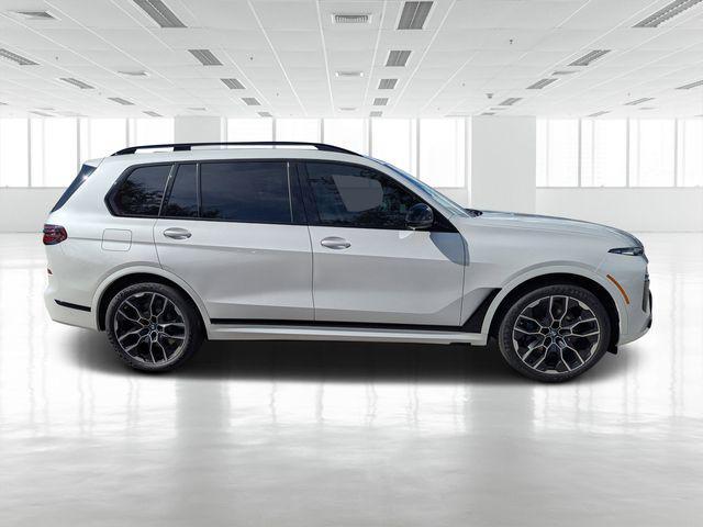 new 2026 BMW X7 car, priced at $124,525