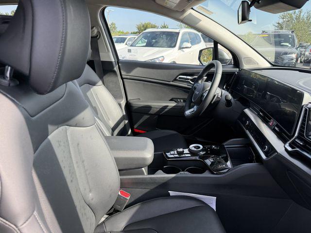 used 2025 Kia Sportage Hybrid car, priced at $30,508