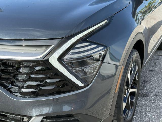used 2025 Kia Sportage Hybrid car, priced at $30,508