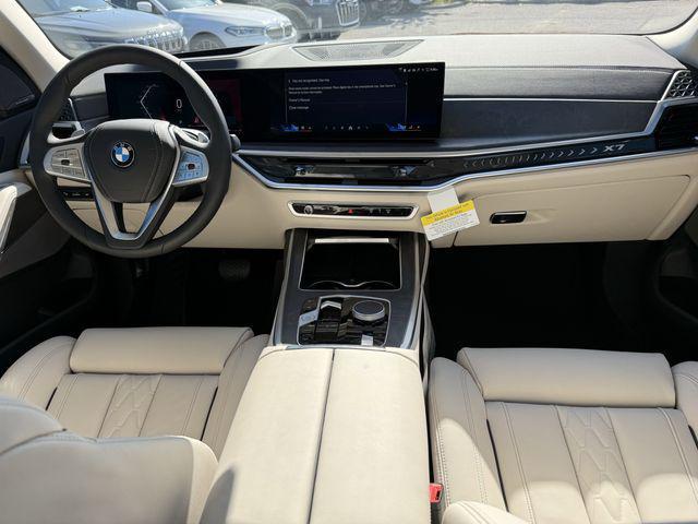 new 2025 BMW X7 car, priced at $94,325