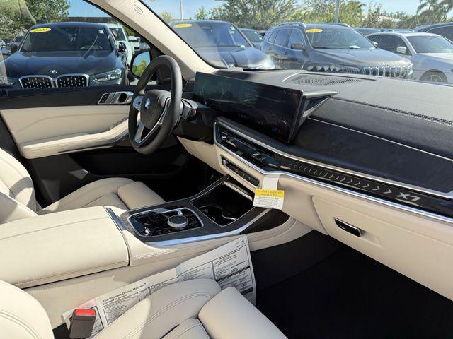 new 2025 BMW X7 car, priced at $94,325