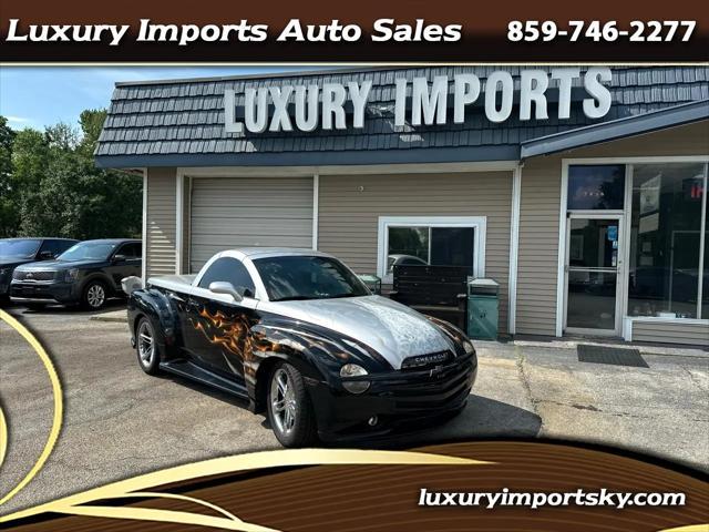 used 2005 Chevrolet SSR car, priced at $29,950