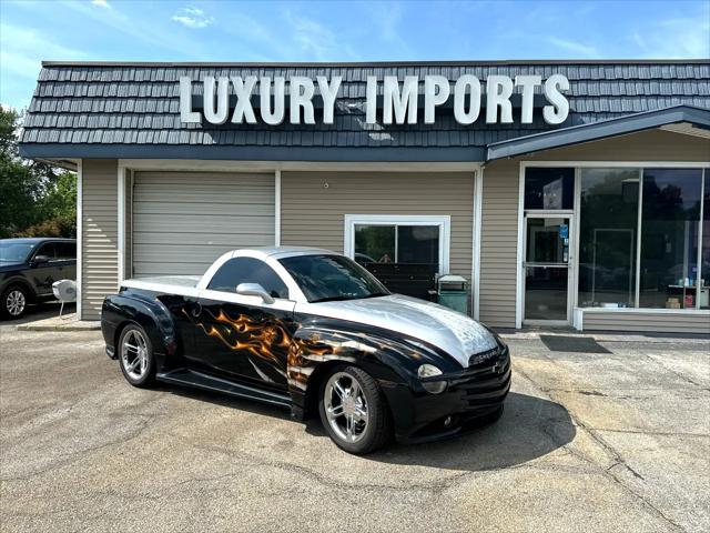 used 2005 Chevrolet SSR car, priced at $29,950