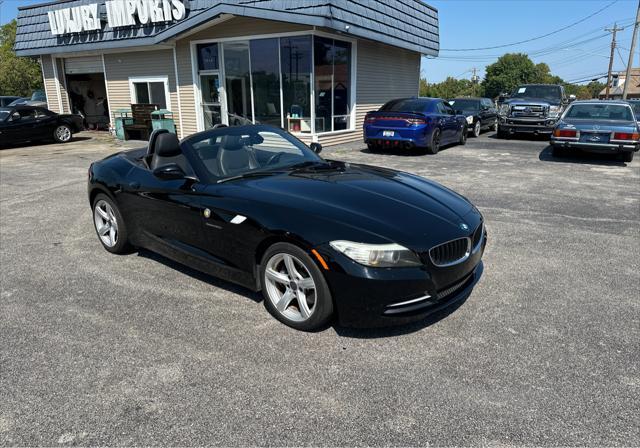 used 2009 BMW Z4 car, priced at $15,500