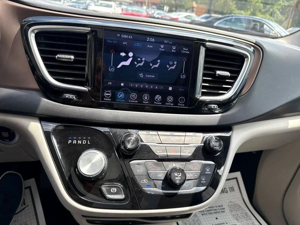 used 2018 Chrysler Pacifica car, priced at $17,500