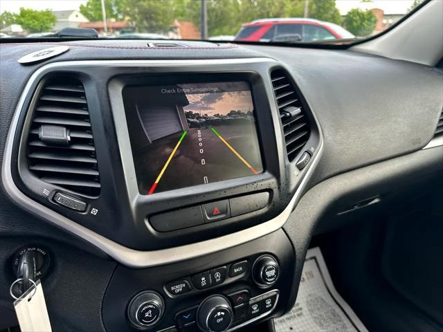 used 2016 Jeep Cherokee car, priced at $15,441