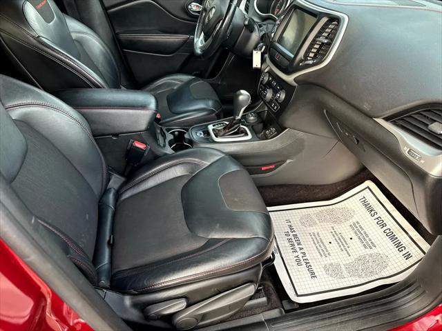 used 2016 Jeep Cherokee car, priced at $15,441