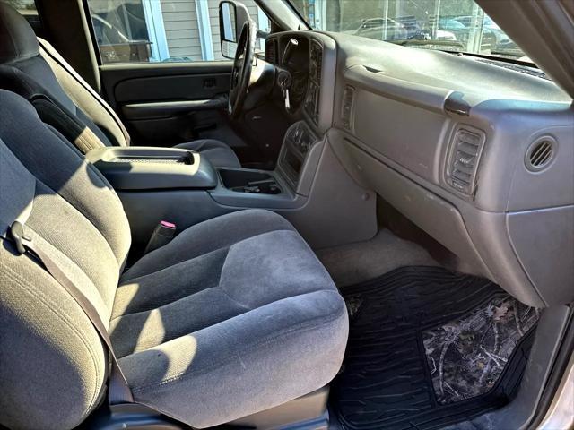 used 2004 GMC Sierra 3500 car, priced at $10,995