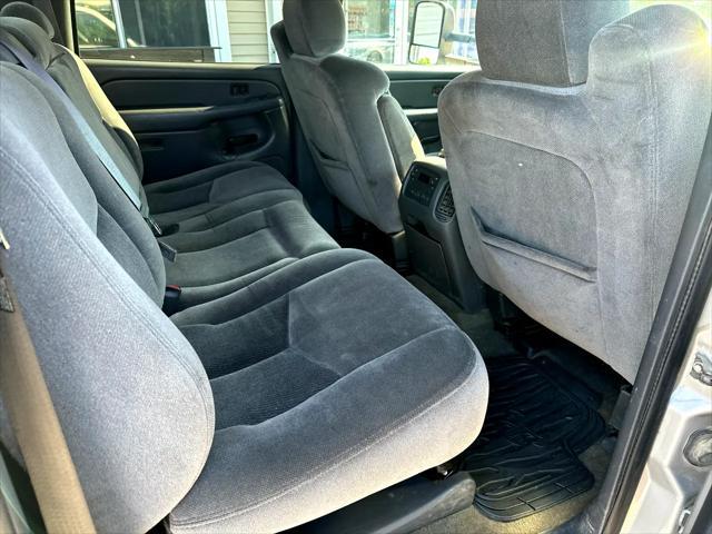 used 2004 GMC Sierra 3500 car, priced at $10,995