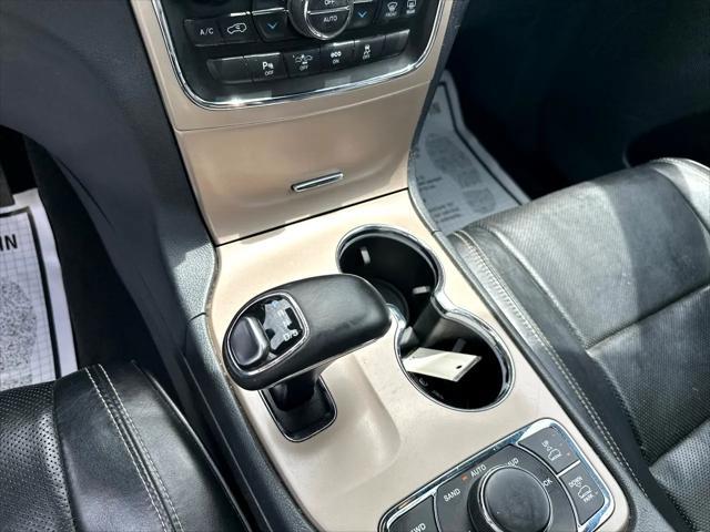 used 2015 Jeep Grand Cherokee car, priced at $13,500