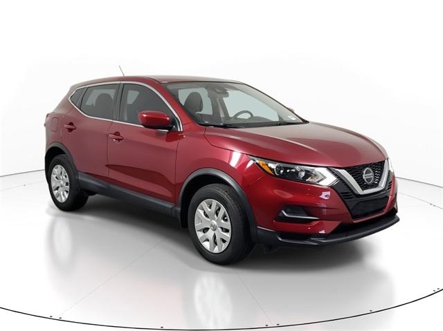 used 2020 Nissan Rogue Sport car, priced at $15,041