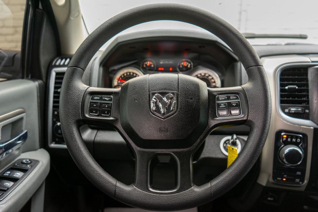 used 2019 Ram 1500 Classic car, priced at $25,899