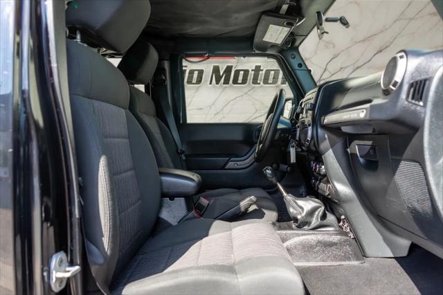 used 2012 Jeep Wrangler Unlimited car, priced at $17,999