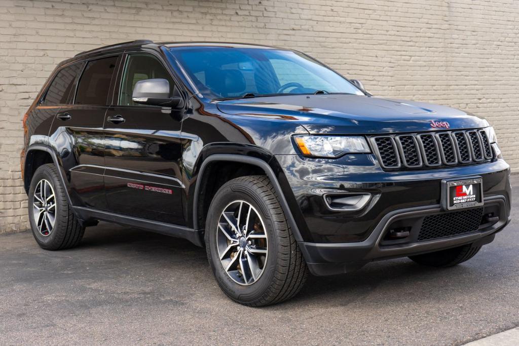 used 2020 Jeep Grand Cherokee car, priced at $23,399