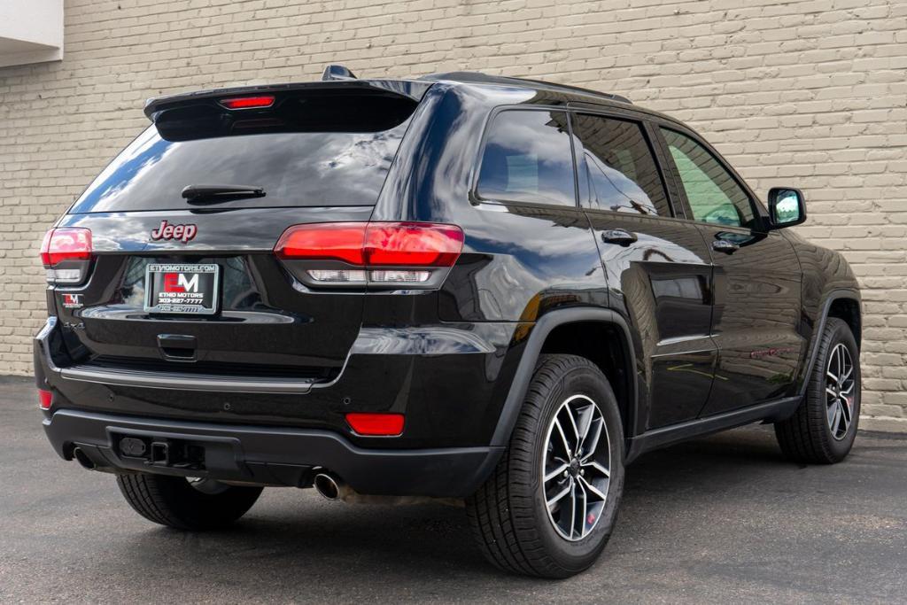 used 2020 Jeep Grand Cherokee car, priced at $23,399