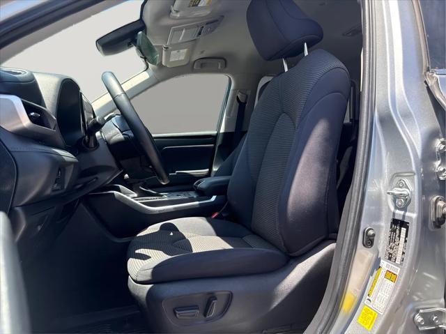 used 2023 Toyota Highlander car, priced at $35,999