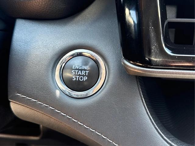 used 2023 Toyota Highlander car, priced at $35,999