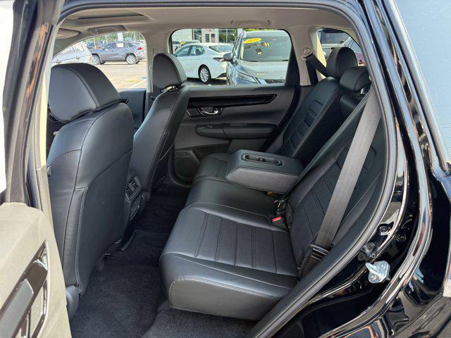 used 2025 Honda CR-V car, priced at $34,112