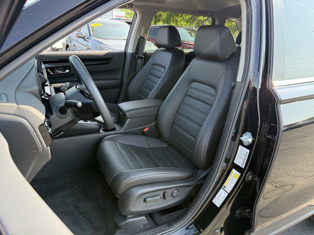 used 2025 Honda CR-V car, priced at $34,112