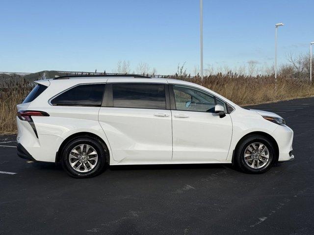 used 2022 Toyota Sienna car, priced at $35,389