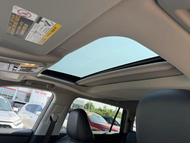 used 2024 Toyota Highlander car, priced at $43,893