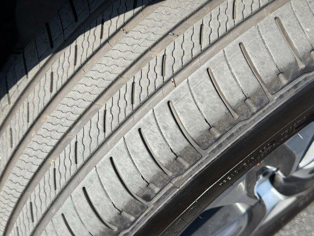 used 2024 Toyota Highlander car, priced at $43,893