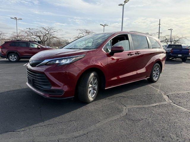 used 2022 Toyota Sienna car, priced at $38,879