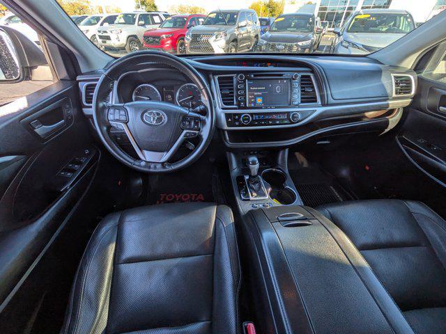 used 2017 Toyota Highlander car, priced at $16,500