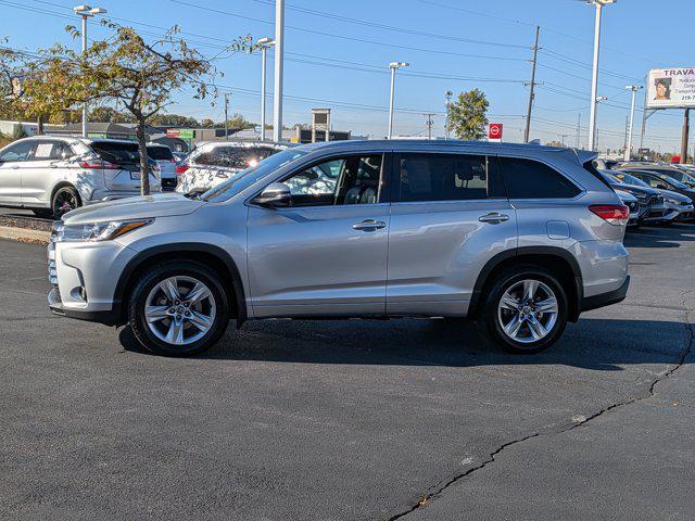 used 2017 Toyota Highlander car, priced at $16,500