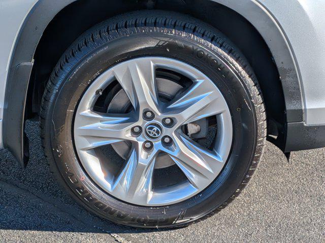 used 2017 Toyota Highlander car, priced at $16,500