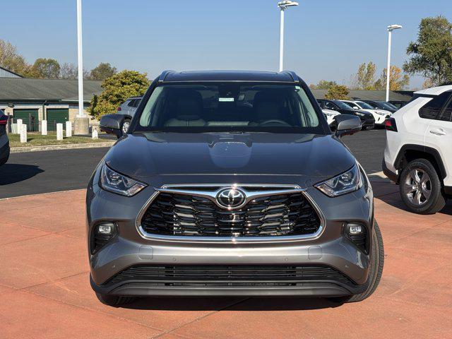 new 2026 Toyota Highlander car, priced at $50,229