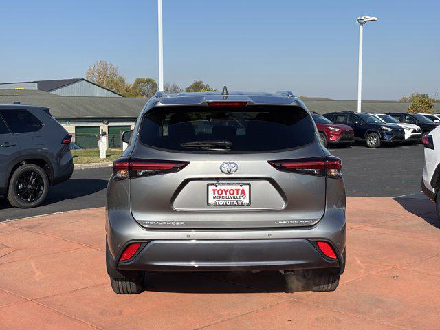 new 2026 Toyota Highlander car, priced at $50,229