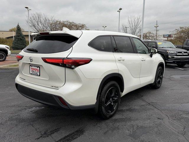 used 2021 Toyota Highlander car, priced at $31,688