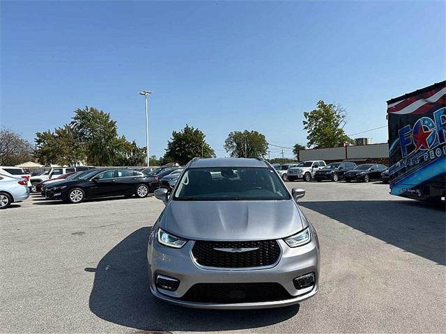 used 2021 Chrysler Pacifica car, priced at $22,229